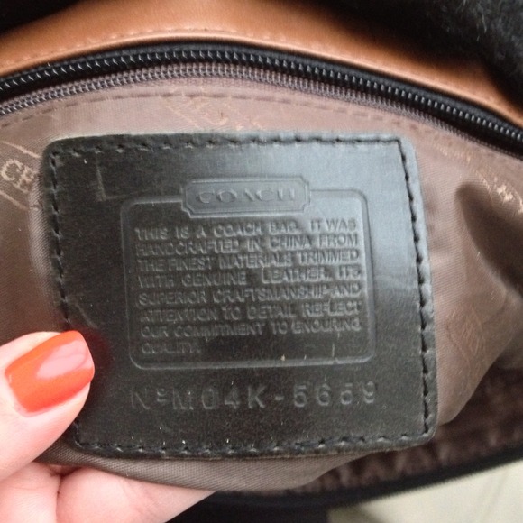 π«π«SOLDπ«π«πLarge black Coach purseπ - Picture 3 of 4