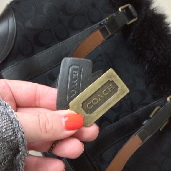 π«π«SOLDπ«π«πLarge black Coach purseπ - Picture 4 of 4