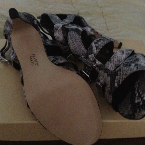 Brand New...Franco Sarto...Size 10 - Picture 3 of 3