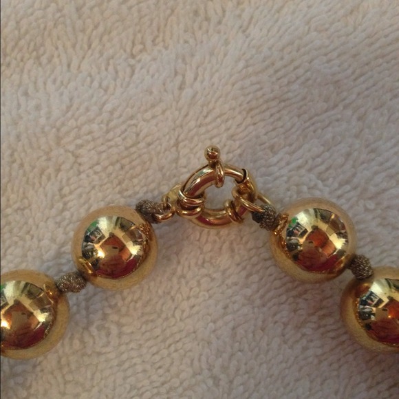 ❌❌❌SOLD❌❌❌chunky gold necklace - Picture 3 of 3