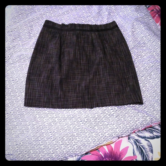 💋SOLD💋 Black and white skirt with ribbon accent
