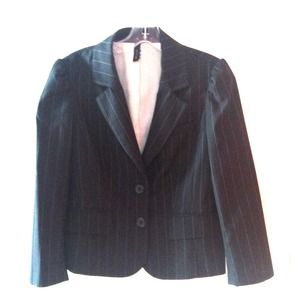 Black pinstripe jacket size 6 with 2 buttons