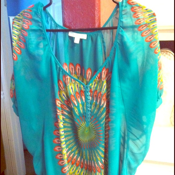 Love. FIRE Tops - 💚Sheer green feather print blouse 💚