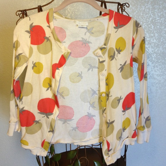 🙅Donated🙅Fun, tomato print cardigan
