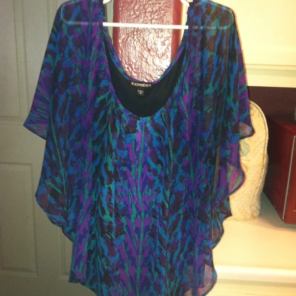💜Lovely💜sheer colorful bat wing style  blouse
