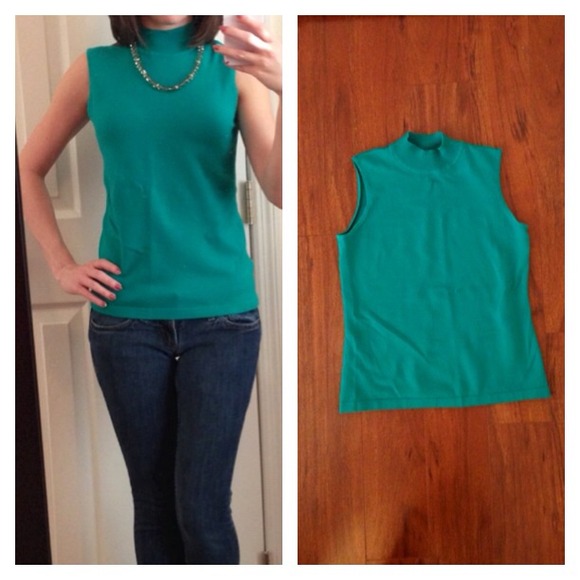 Sleeveless Mock Turtleneck