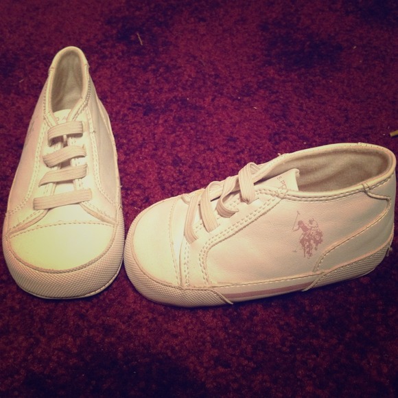 U.s. polo Assn crib shoes booties kids. ITEM S18