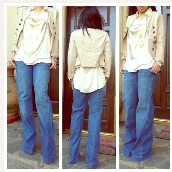 Jackets & Blazers - Great jacket fully lined w/gold buttons very chic