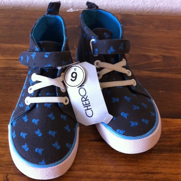 Toddler skull high tops