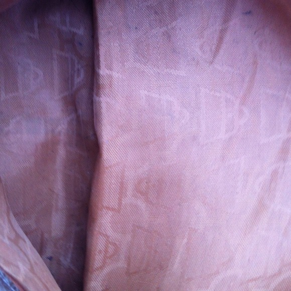 Kathy Van Zeeland Purse - Picture 3 of 3