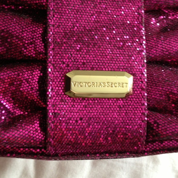 *TRADED* Victoria's Secret Sparkly Wristlet - Picture 2 of 3