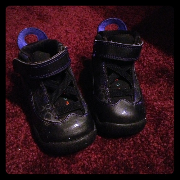 SOLD 4c six ring Jordan's kids Jordan ITEM S15