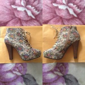 Floral boots