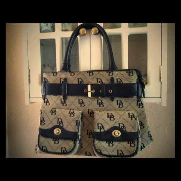 Not authentic but a nice looking bag!