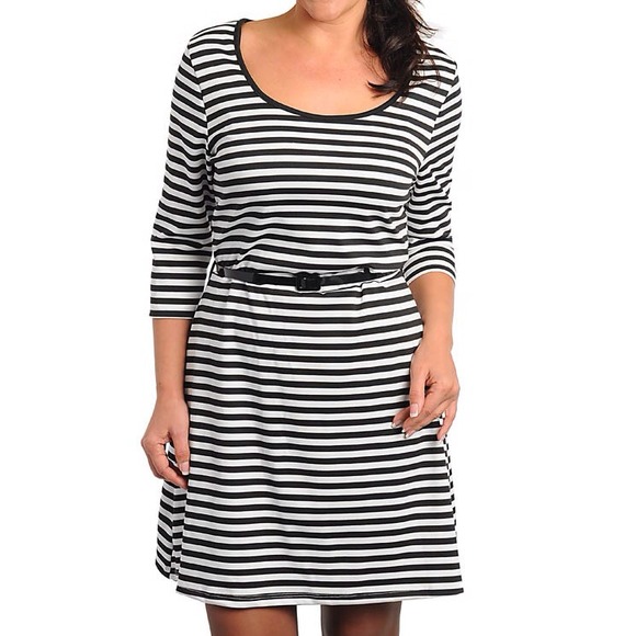 Belted striped dress size 3XL
