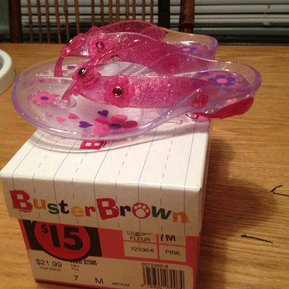 🚫Sold🚫 Toddler 7 light up sandals