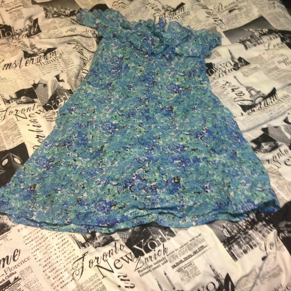 Blue flower print sun dress