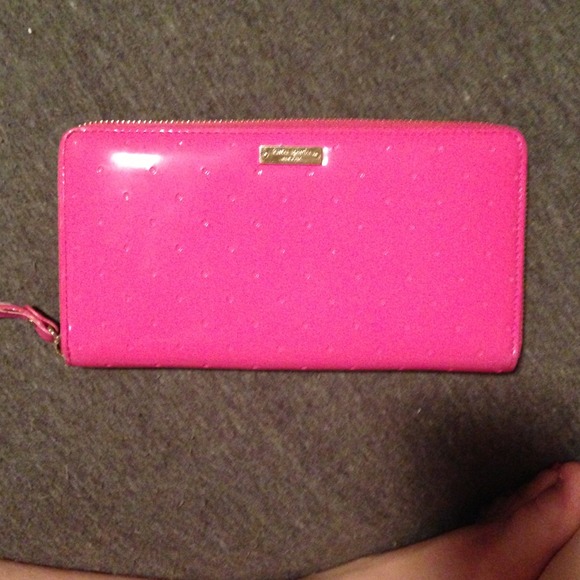 Kate spade pink wallet