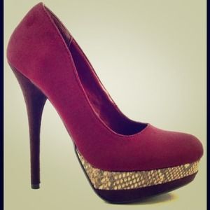 Pumps shoes heels ALL SIZES AVAIL.