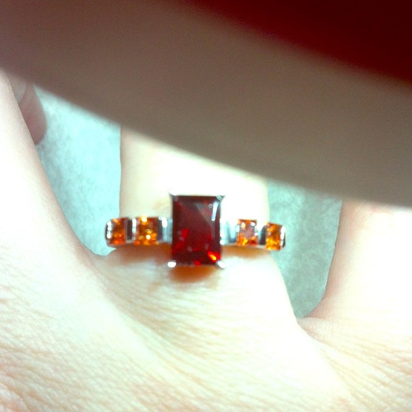 Zambian Garnet & Songea Sunset Sapphire Sterl Silv