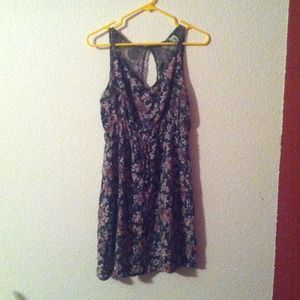 Summer dress💢REDUCED💢