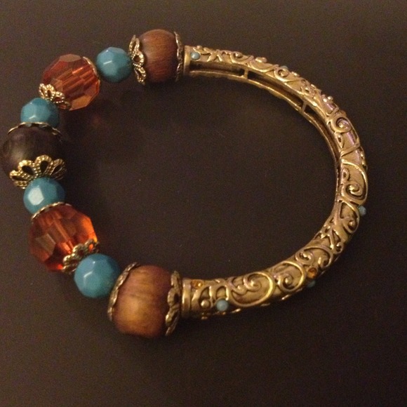 ⚠️REDUCED Turquoise, orange, wood, gold bracelet