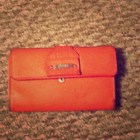 💢SOLD💢Jessica Simpson Orange Wallet