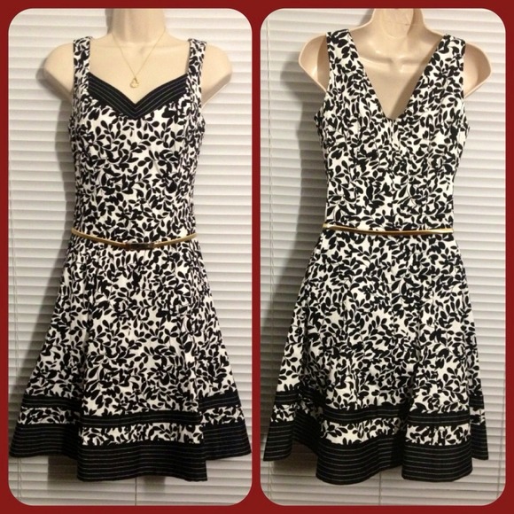 Black & White Floral Dress, Size 6 - Picture 2 of 3