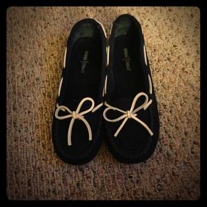 Blue & White Minnetonka Moccosins