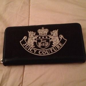 Authentic Juicy zippy wallet