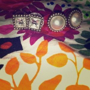 2 pairs of authentic Brighton earrings!