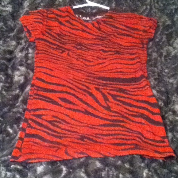 Red and black zebra print shirt