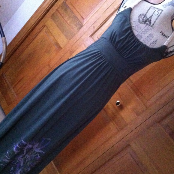 💢Traded💢OliveGreen maxi dress