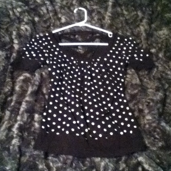 Black and white half sleeve shirt