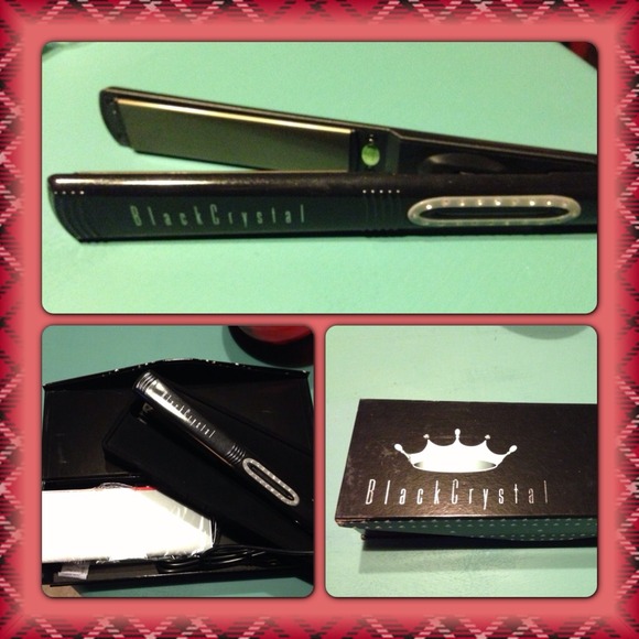 ⭐Sold⭐New flat iron by Amore Hair Care