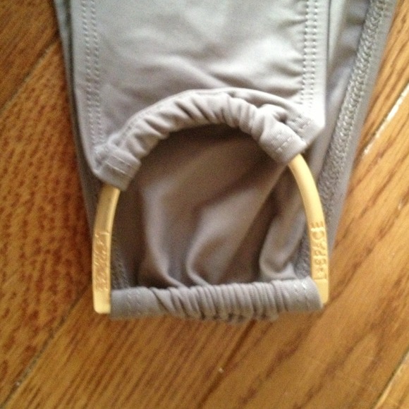 L*space swimsuit bottoms size large new with tags - Picture 2 of 2