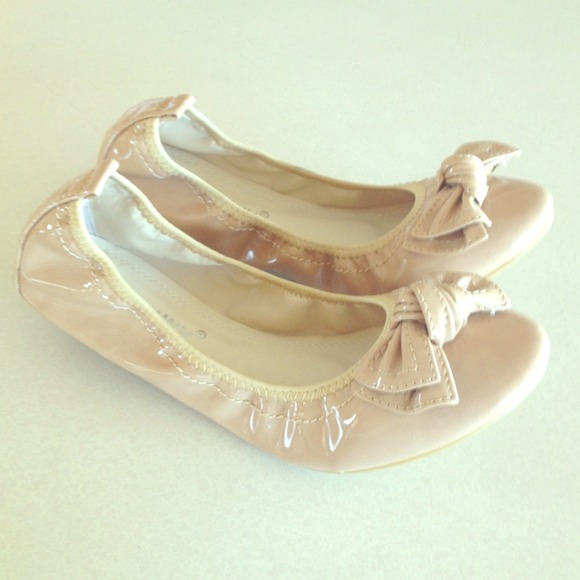 Brand New Via Spiga Pinky collection ballet flats