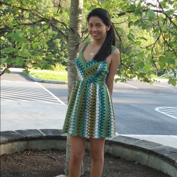 Meet Your Posher😊 - Picture 2 of 5