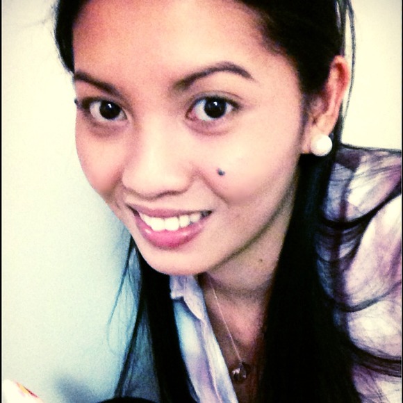 Meet Your Posher😊 - Picture 3 of 5