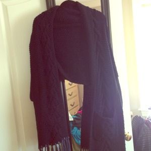 Beautiful hi lo sweater