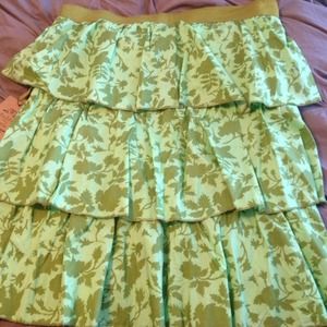 Shabby Apple Tiered green skirt