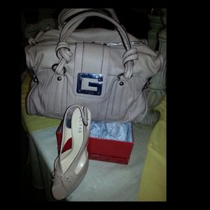 Guess purse & shoes!!