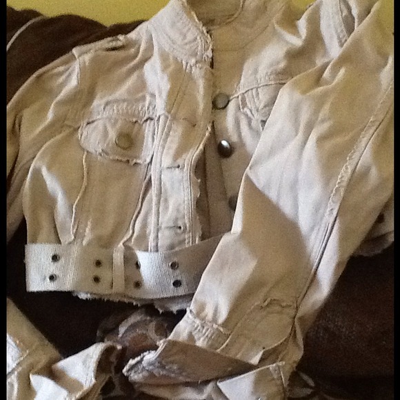 Short spring jacket - Picture 2 of 2