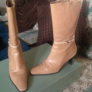Gianni Bini mid-calf boots