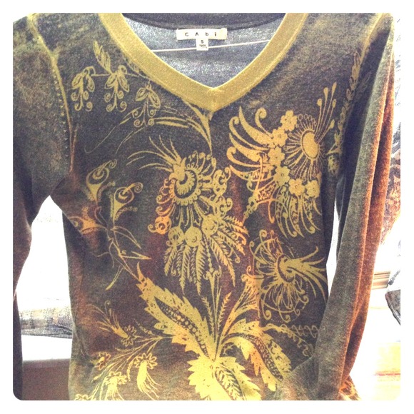 Cabi lightweight sweater