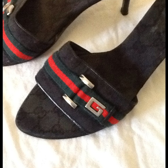 Authentic gucci - Picture 3 of 4