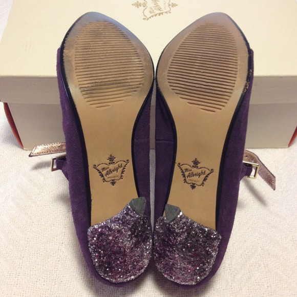 Purple Mary Janes w/ sparkles - Picture 2 of 4