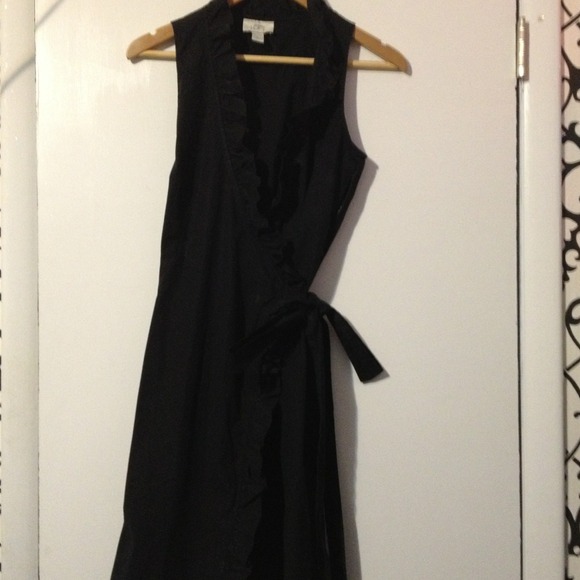 Ann Taylor Dresses & Skirts - Ann Taylor Loft wrap dress
