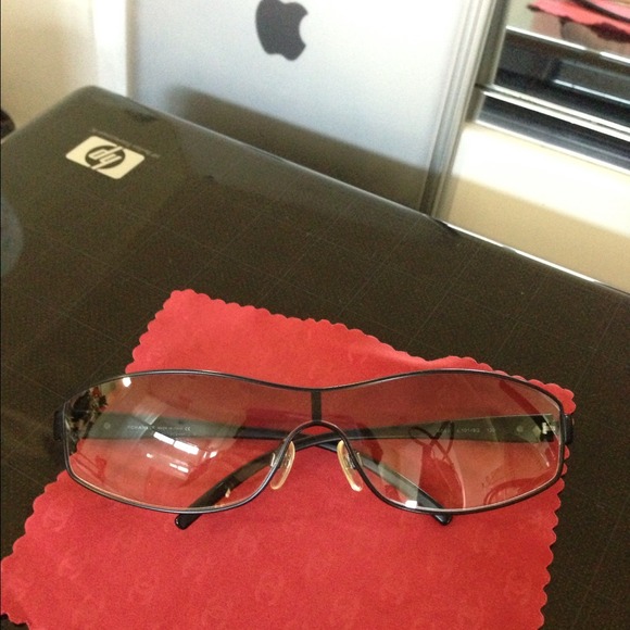 Vintage CHANEL sunglasses