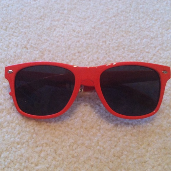 Accessories - Sunglass Bundle